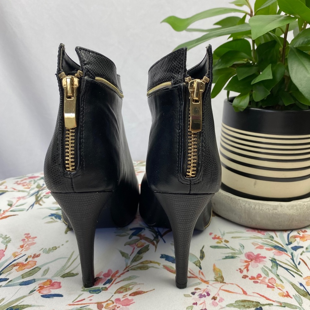 Exe' Greek Black Gold Leather Ankle Booties Heel - Picture 3 of 8